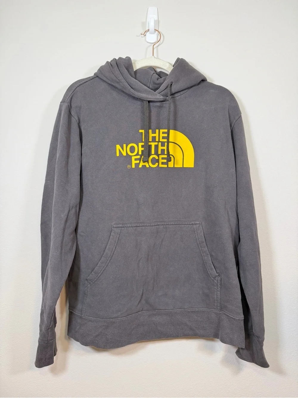The North Face Sweatshirt Gray Hoodie Yellow Logo Heavy Outdoor Pullover Men M